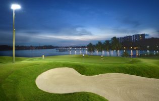 Moonlight Golf Packages